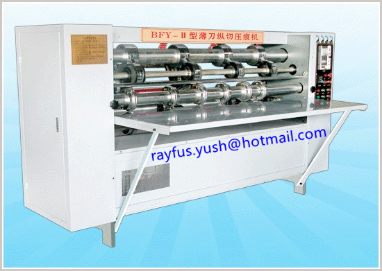 El auto fino de la cuchilla del alto de la cortadora del marcador pliegue eficiente de la máquina pre afila